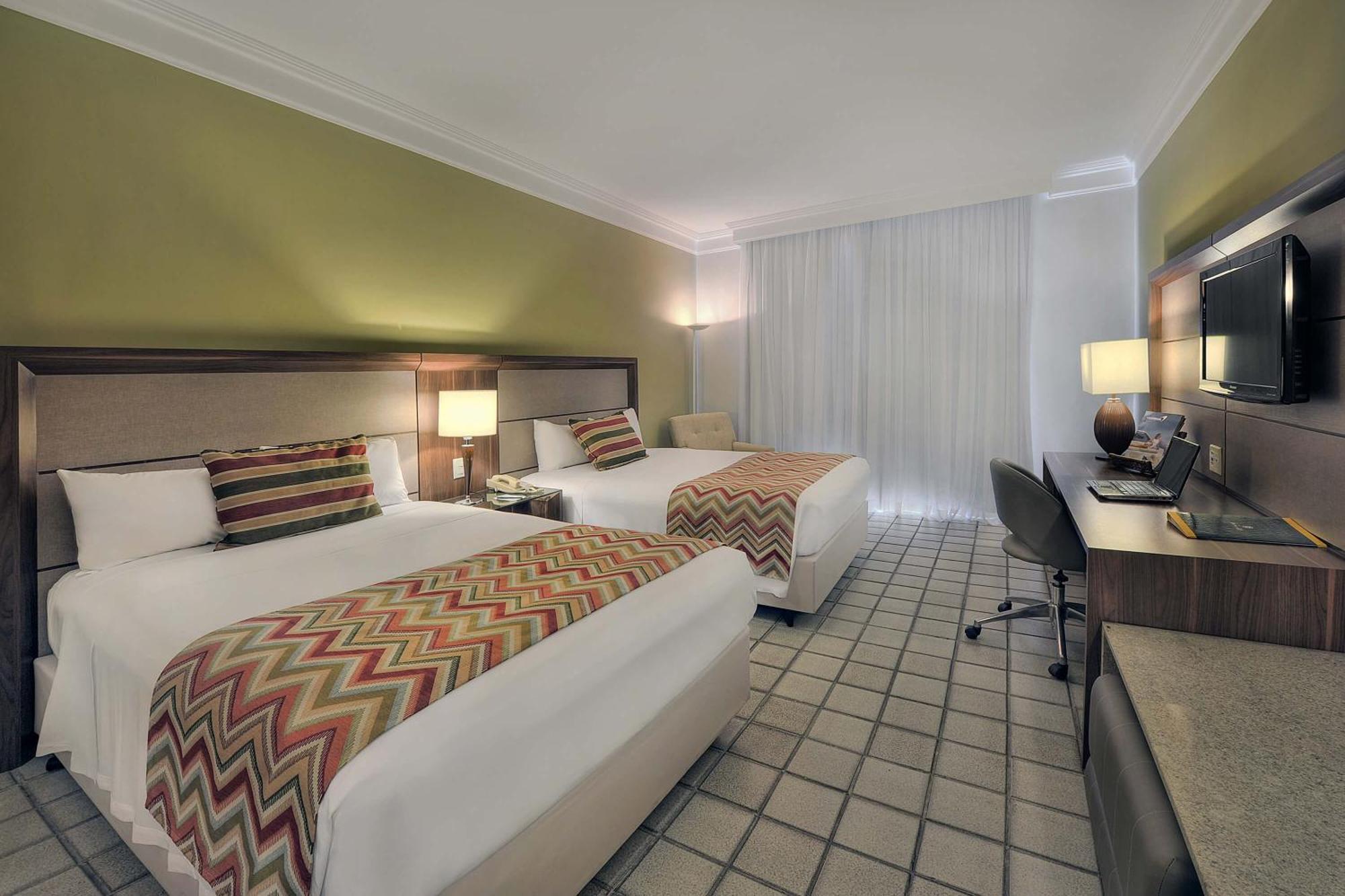 فندق ديفيل برايم سلفادور السلفادور المظهر الخارجي الصورة A room at the Hilton San Francisco Airport