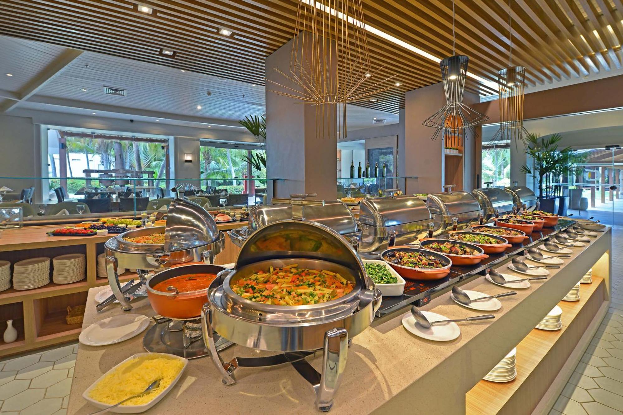 فندق ديفيل برايم سلفادور السلفادور المظهر الخارجي الصورة A buffet at a hotel
