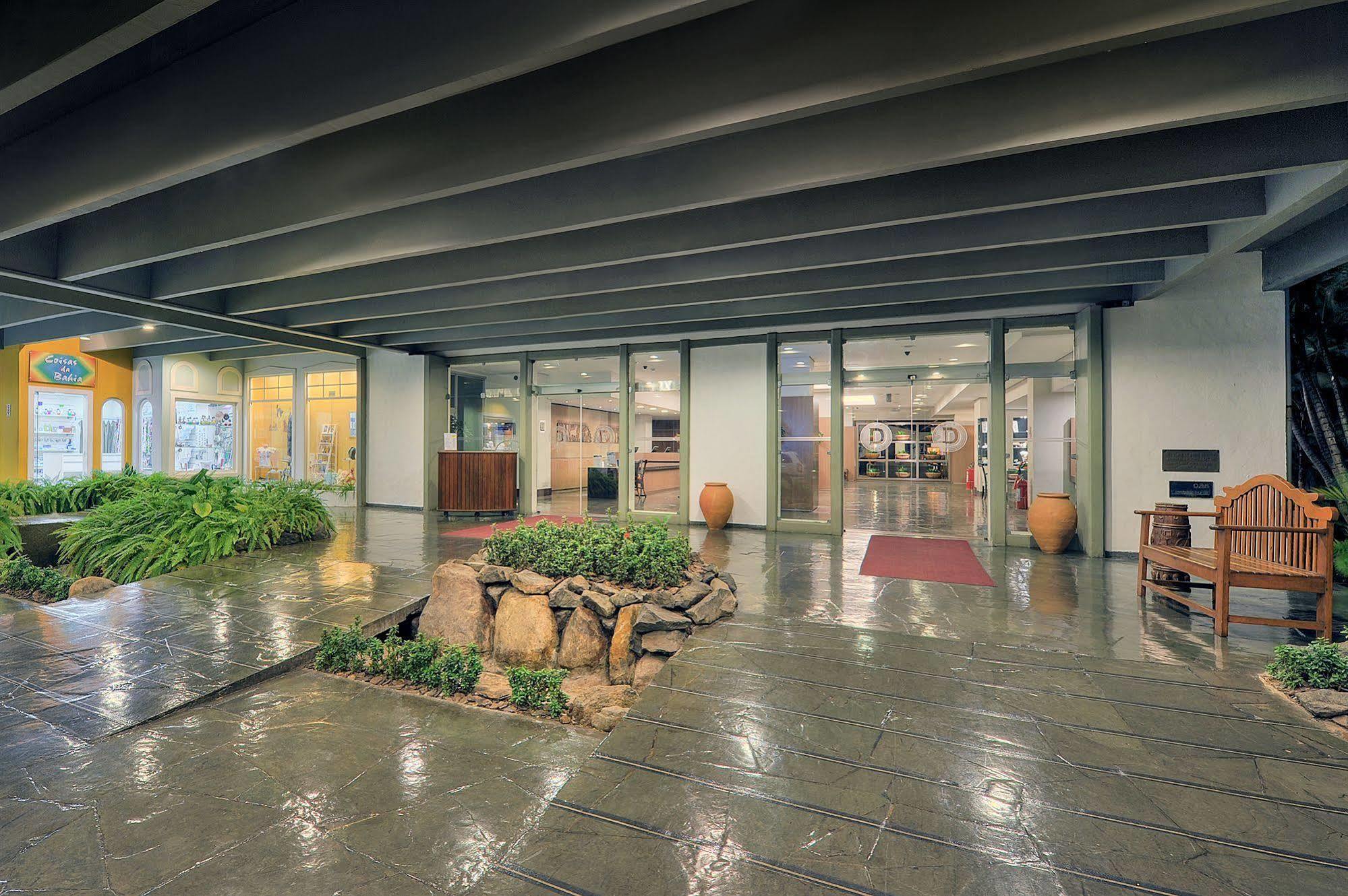 فندق ديفيل برايم سلفادور السلفادور المظهر الخارجي الصورة Interior of the hotel